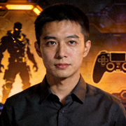 c7游戏官网制作人陈默的个人头像照片